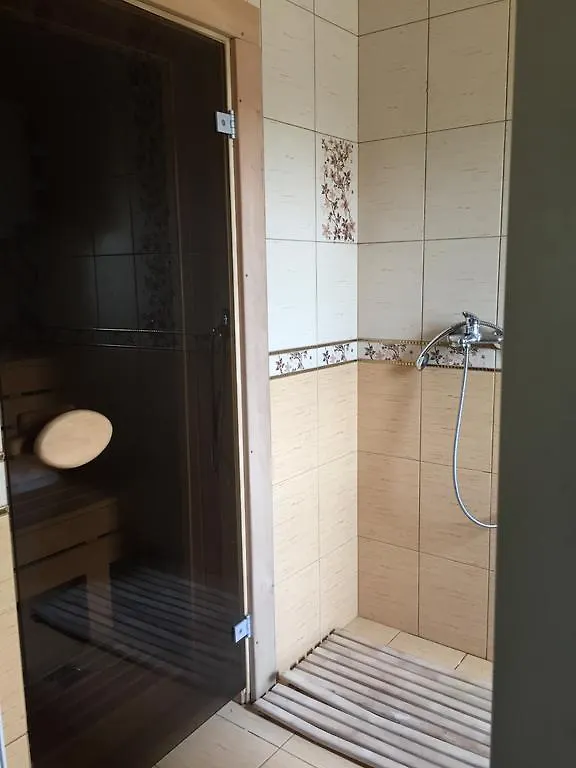 Dobruy House Otel Kiev 0*,